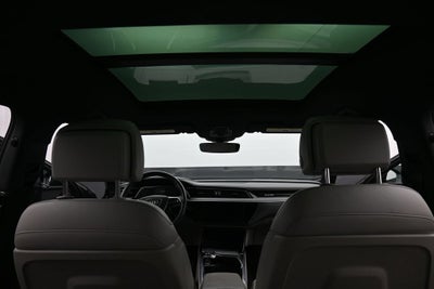 2024 Audi Q8 e-tron Prestige