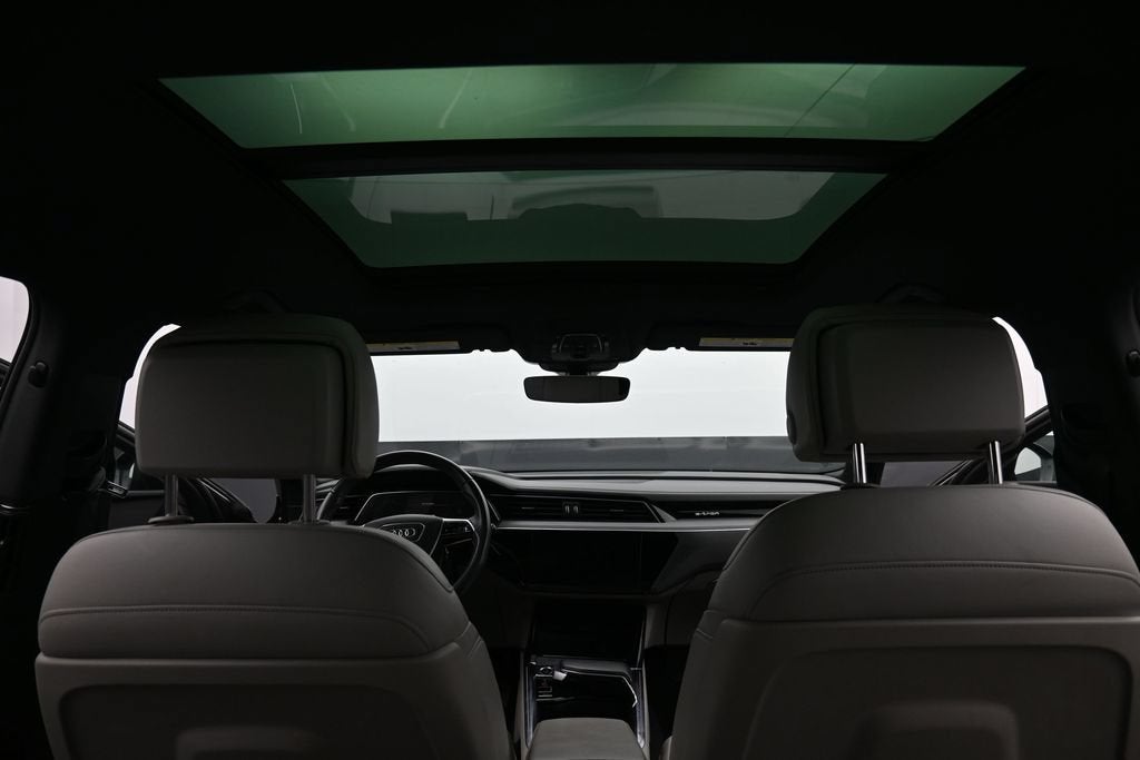 2024 Audi Q8 e-tron Prestige