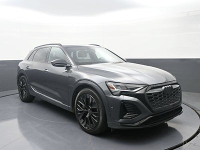 2024 Audi Q8 e-tron Prestige