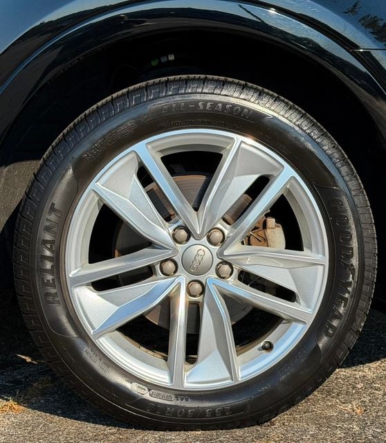 2018 Audi Q3 2.0T Premium Plus quattro