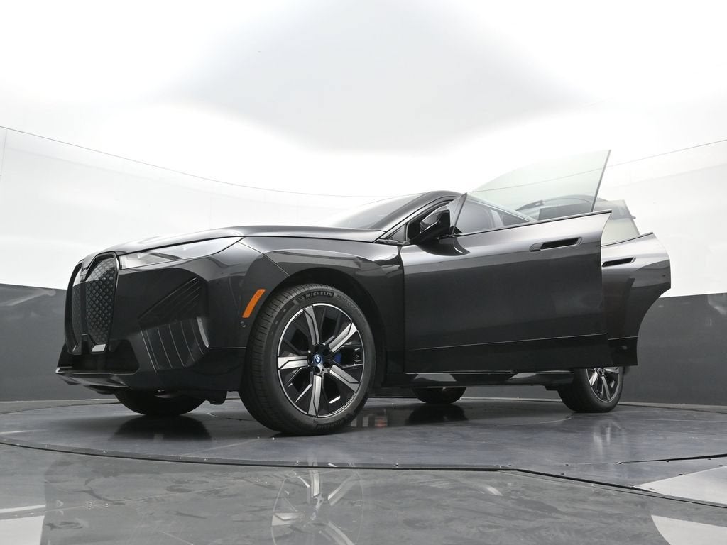 2024 BMW iX xDrive50