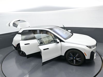 2024 BMW iX xDrive50