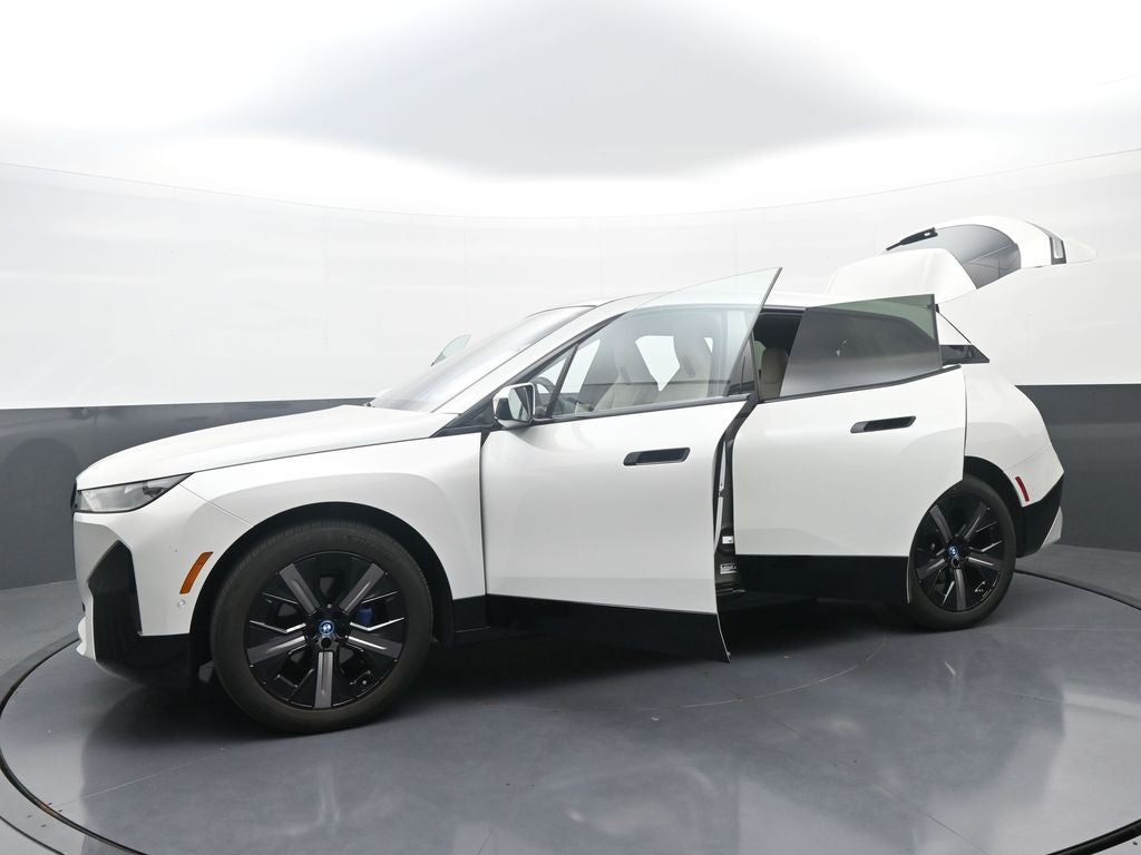 2024 BMW iX xDrive50
