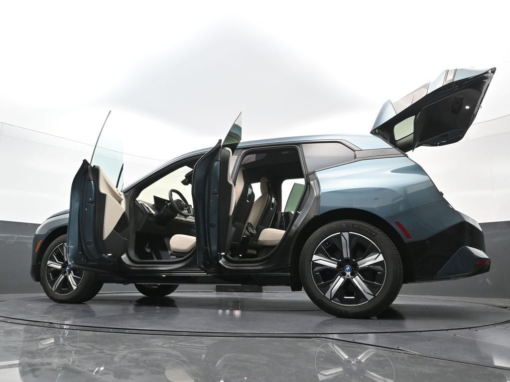 2024 BMW iX xDrive50
