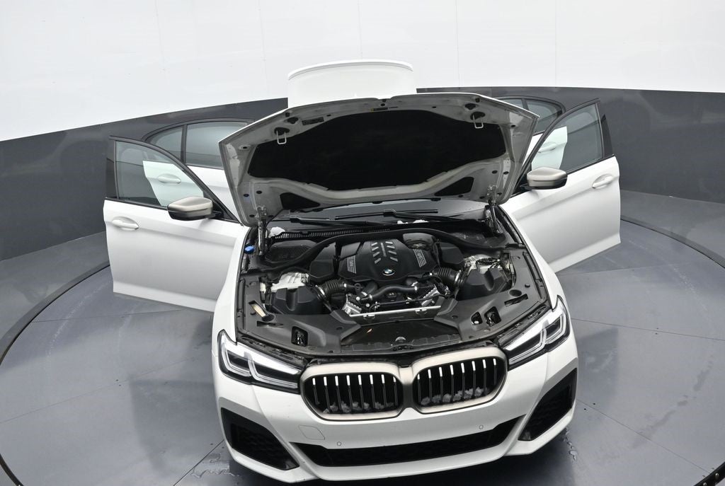 2023 BMW 5 Series M550i xDrive