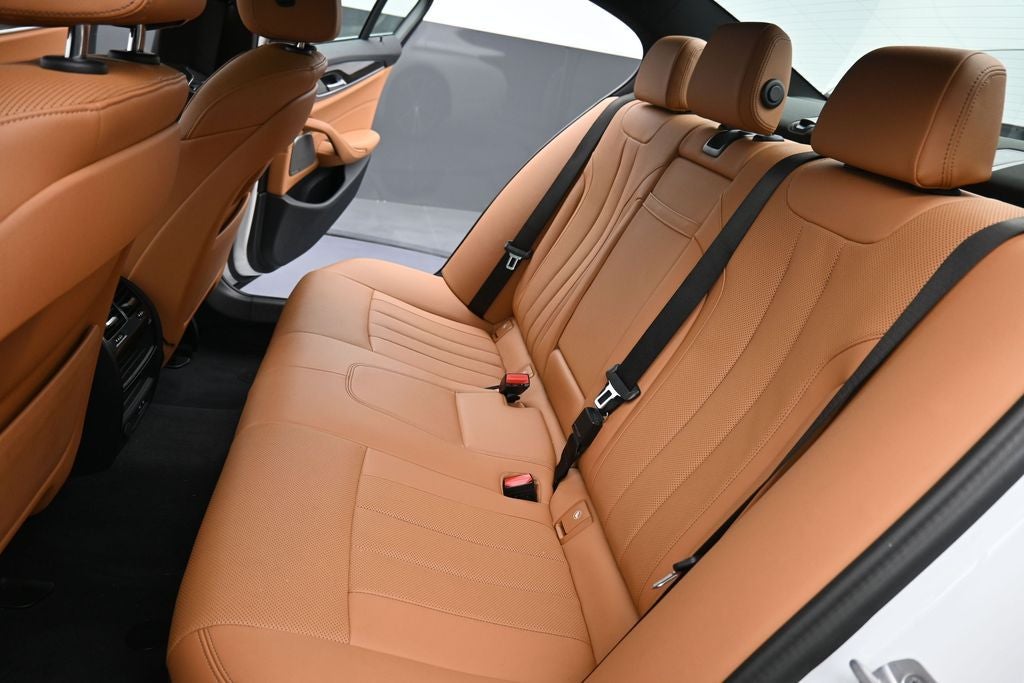 2023 BMW 5 Series 530e xDrive