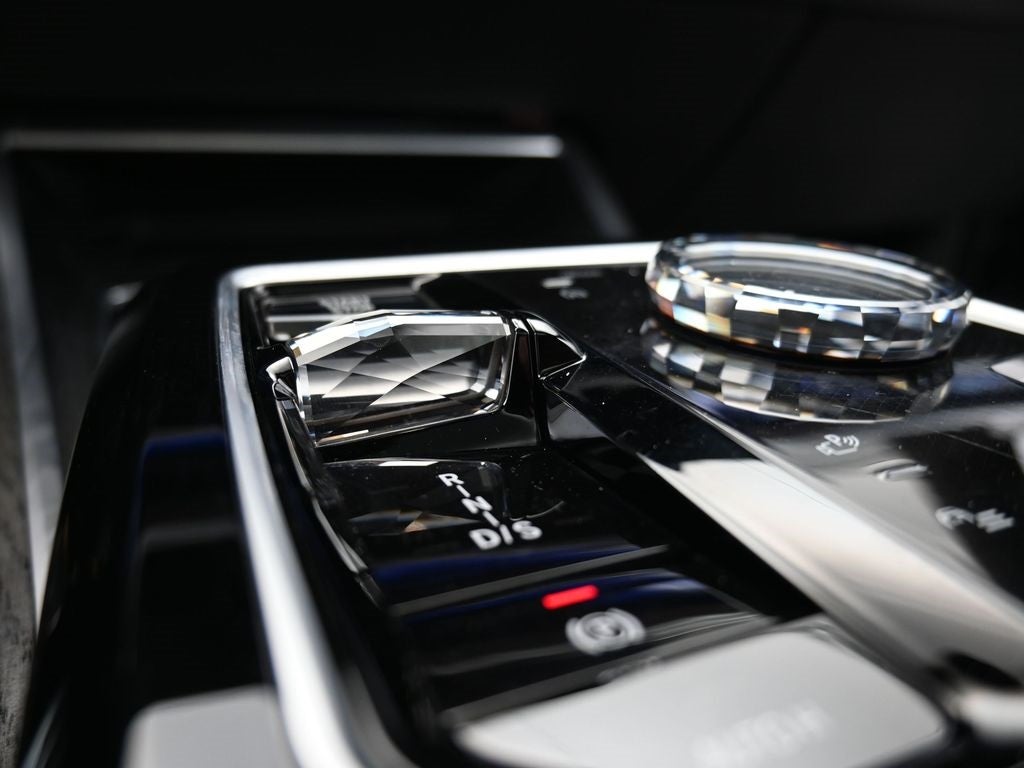 2023 BMW 7 Series 760i xDrive