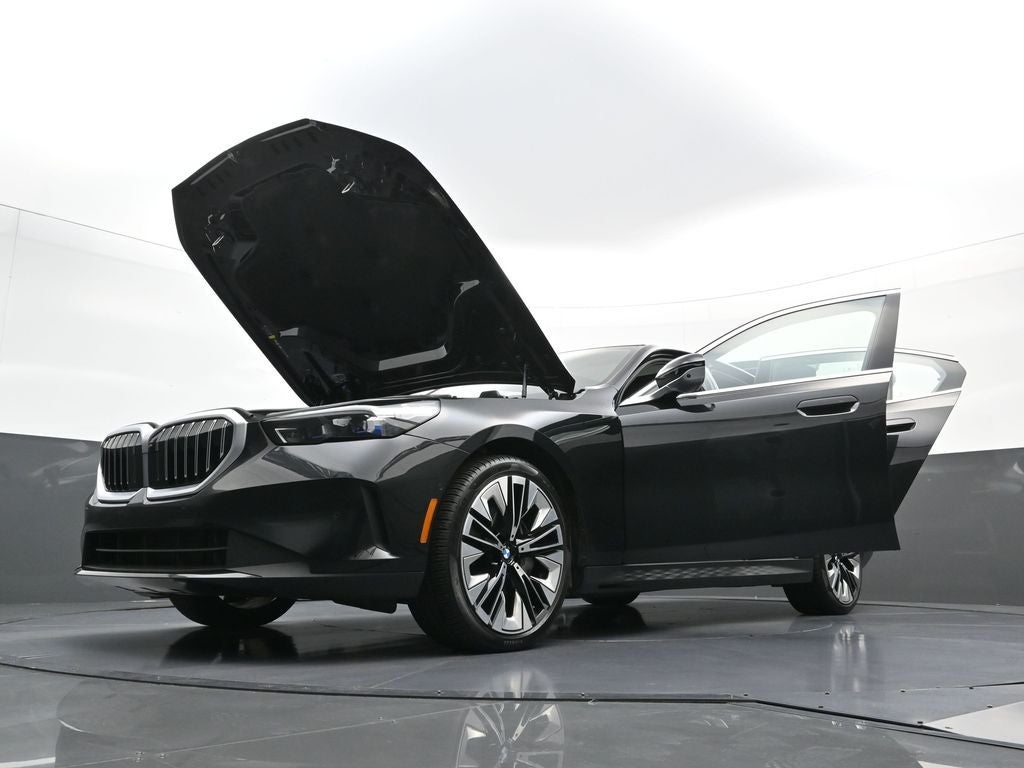 2026 BMW 5 Series 540i xDrive
