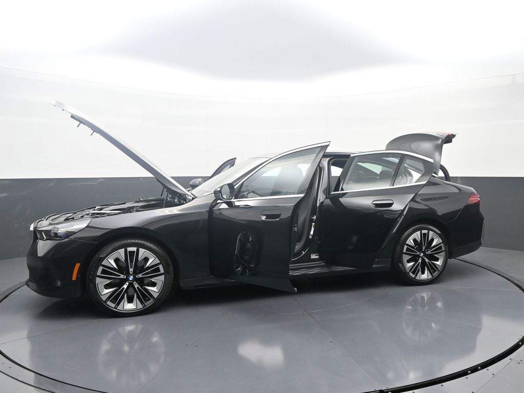 2026 BMW 5 Series 540i xDrive