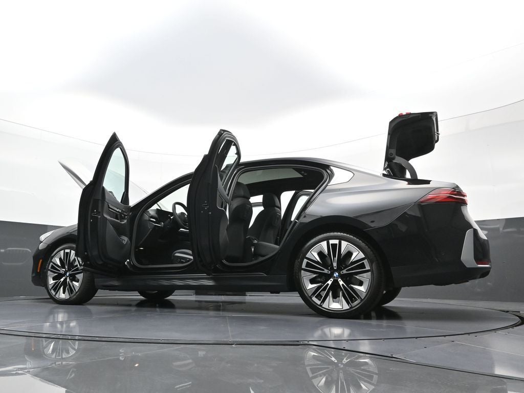 2026 BMW 5 Series 540i xDrive
