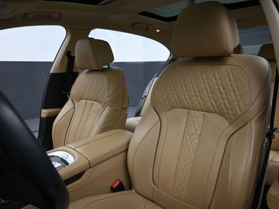 2022 BMW 7 Series 740i xDrive