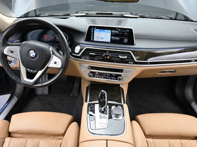 2022 BMW 7 Series 740i xDrive