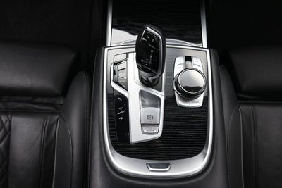 2022 BMW 7 Series 750i xDrive
