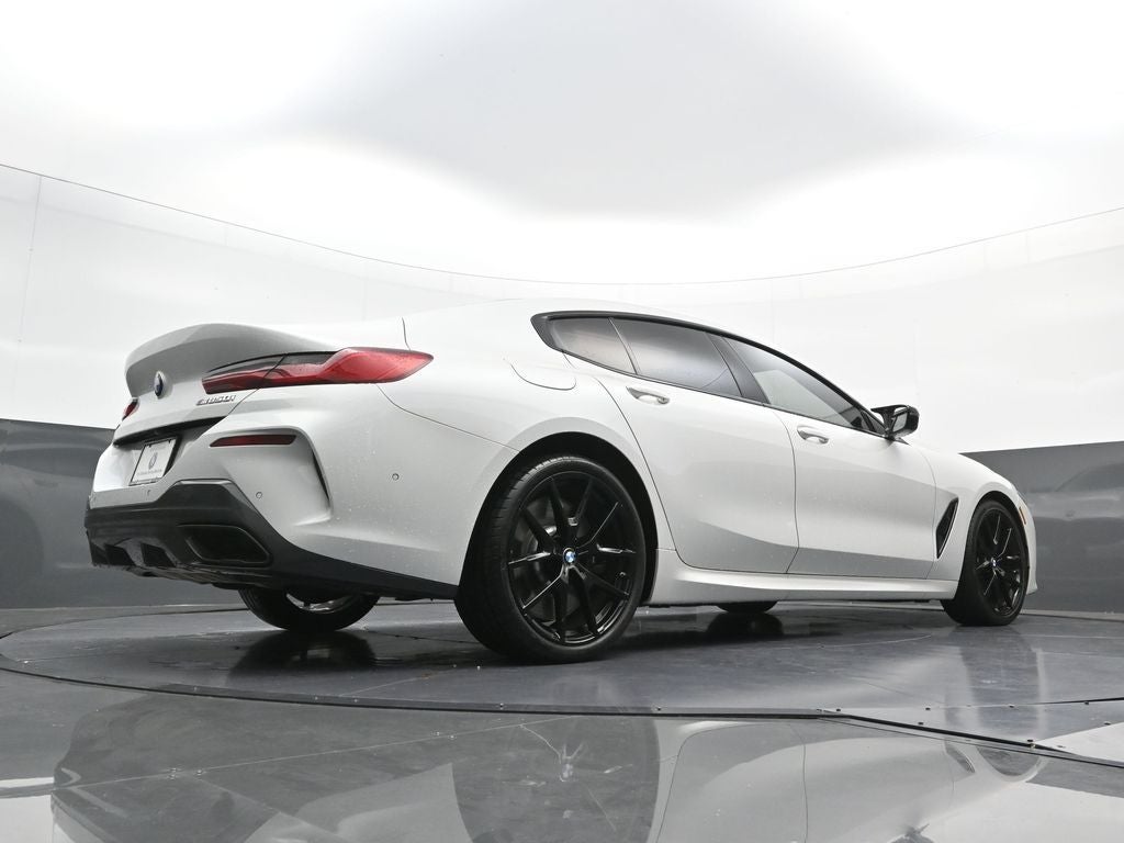 2024 BMW 8 Series M850i