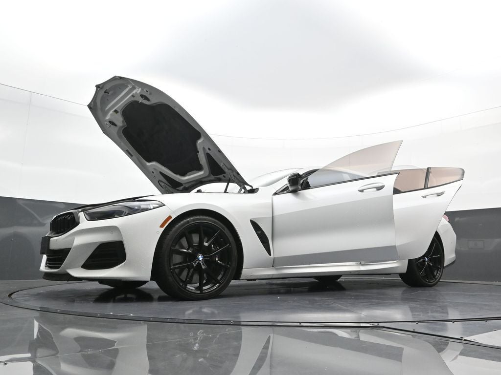 2024 BMW 8 Series M850i