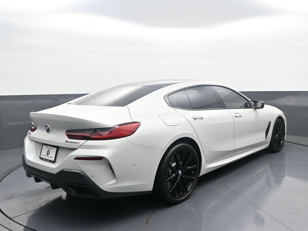 2024 BMW 8 Series M850i