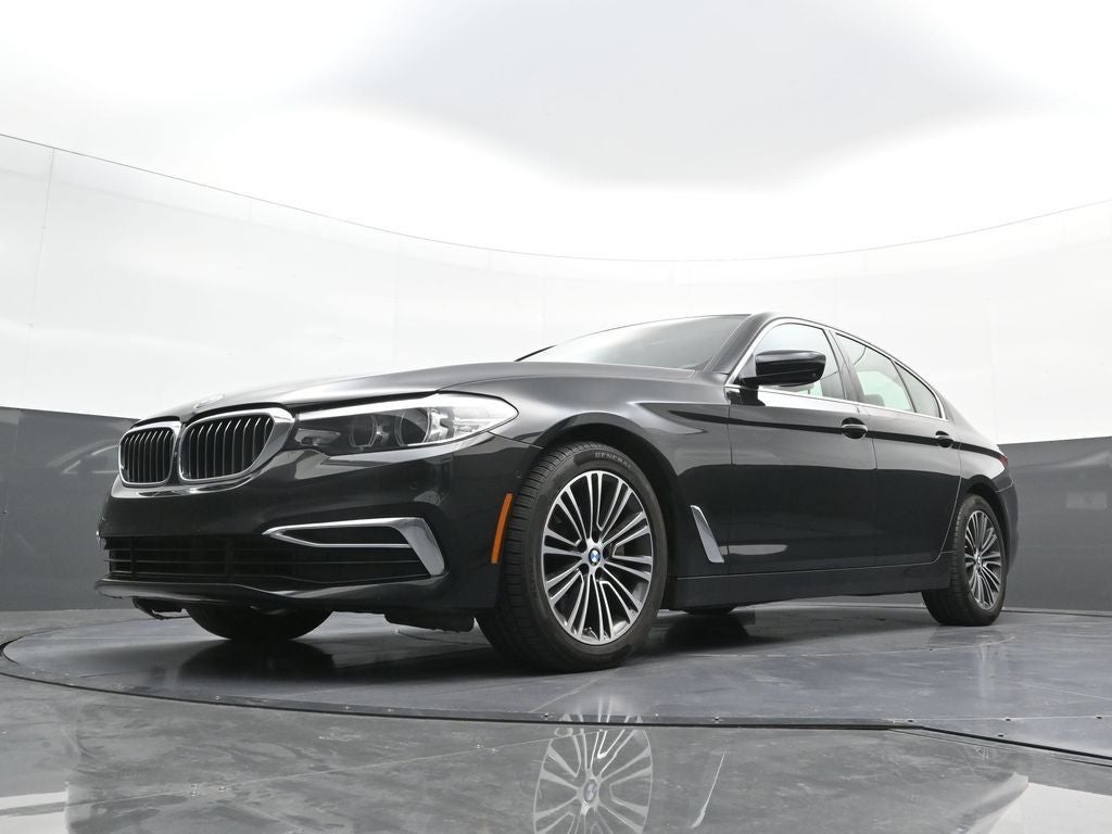 2019 BMW 5 Series 530i