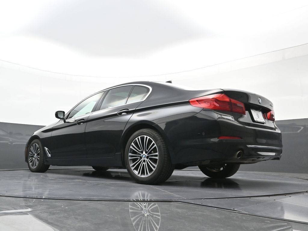 2019 BMW 5 Series 530i