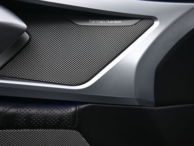 2022 BMW M8 Competition