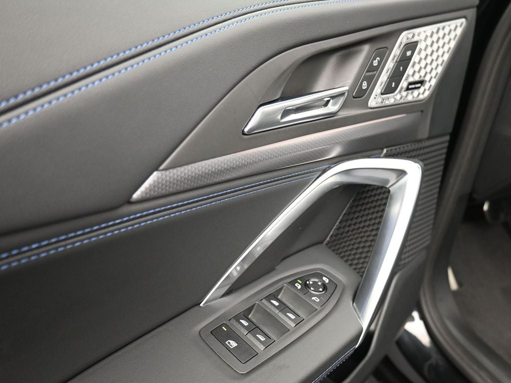2025 BMW X1 M35i