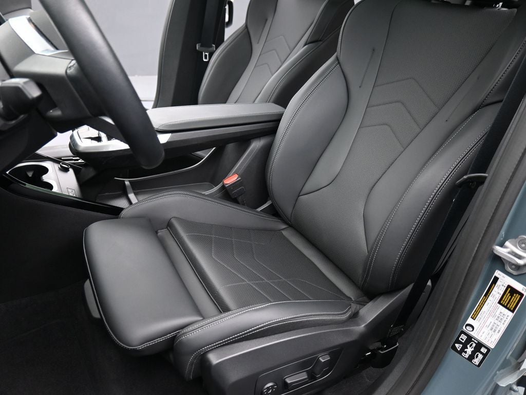 2025 BMW X2 xDrive28i