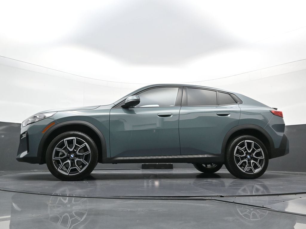 2025 BMW X2 xDrive28i