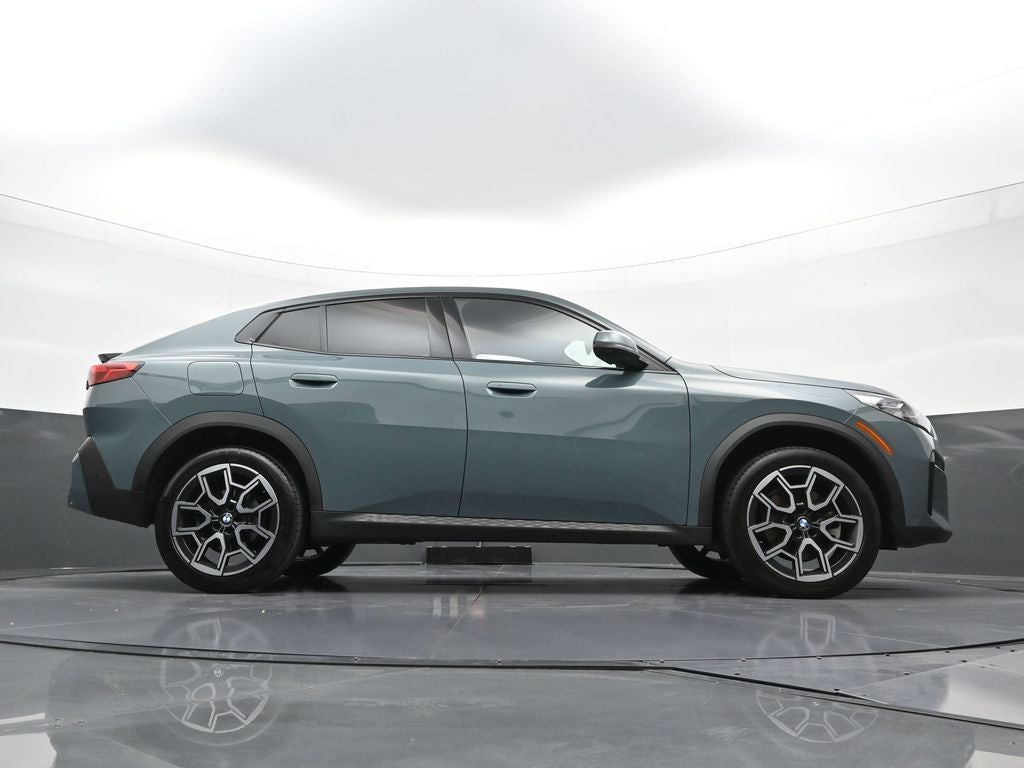 2025 BMW X2 xDrive28i