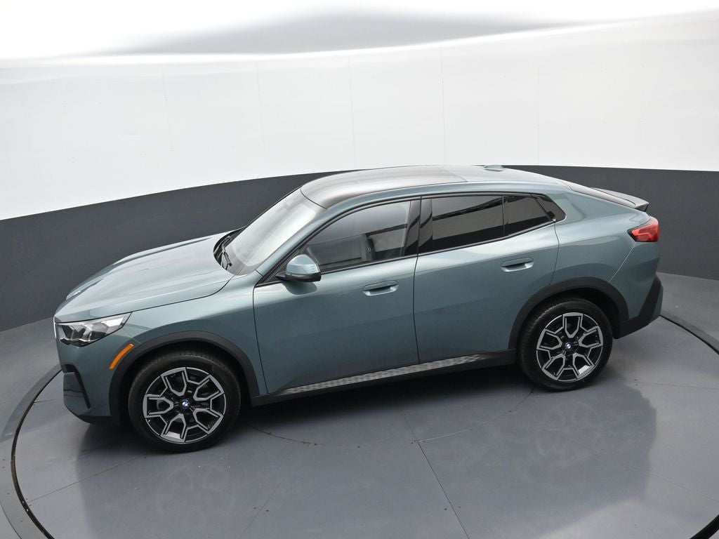 2025 BMW X2 xDrive28i
