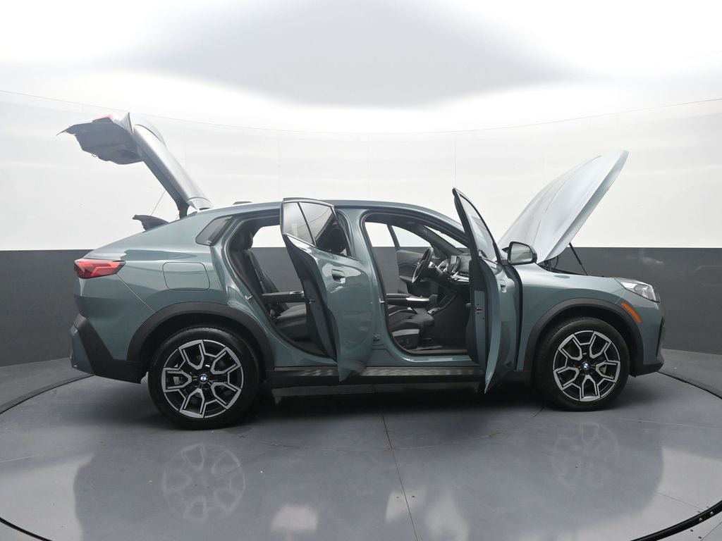 2025 BMW X2 xDrive28i