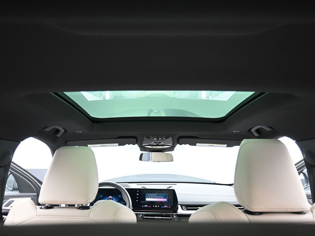 2025 BMW X2 xDrive28i