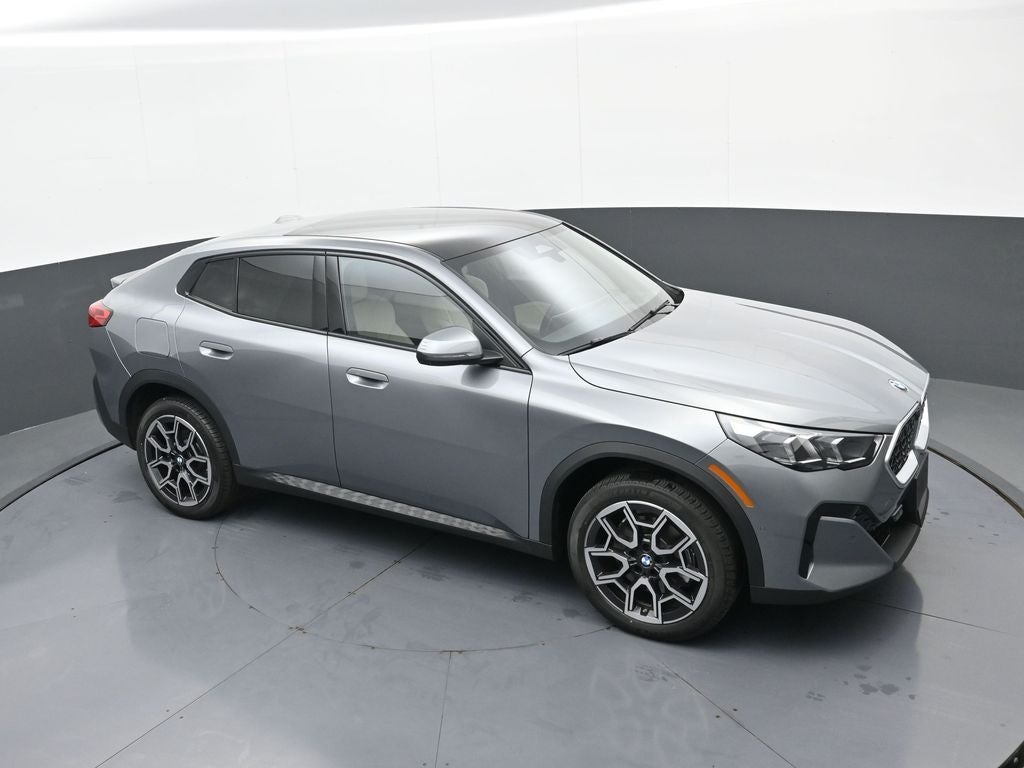2025 BMW X2 xDrive28i