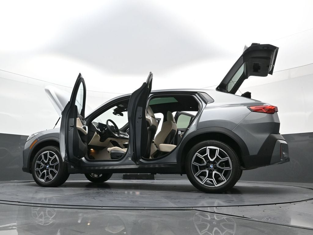 2025 BMW X2 xDrive28i