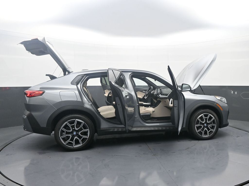2025 BMW X2 xDrive28i