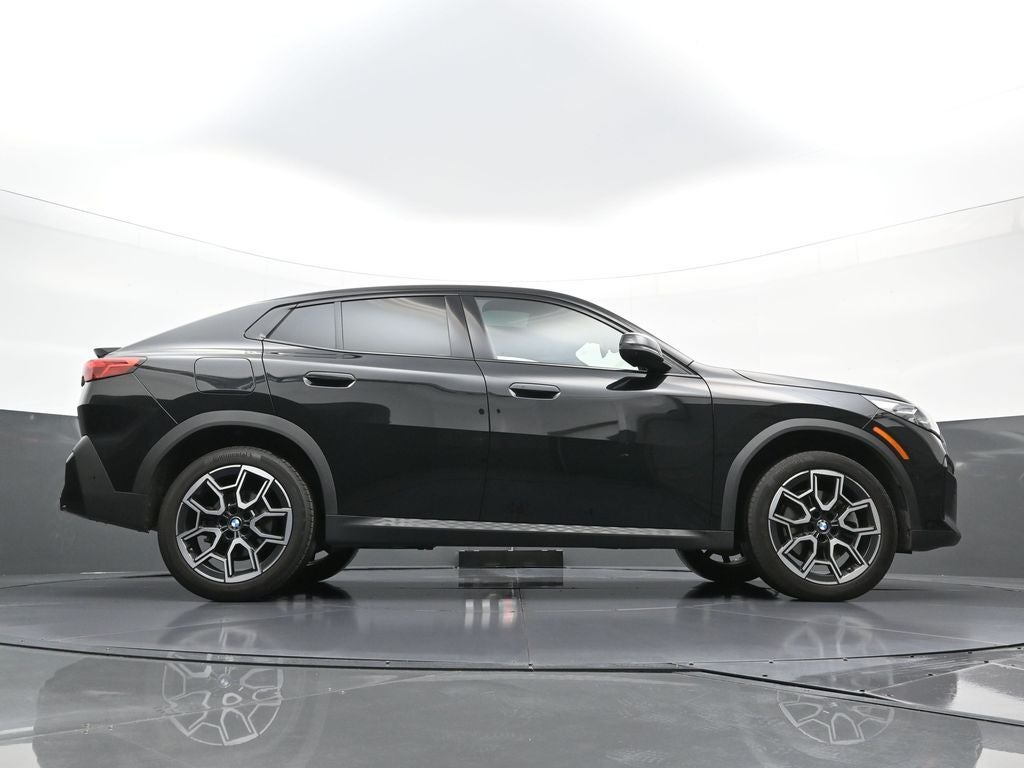 2025 BMW X2 xDrive28i