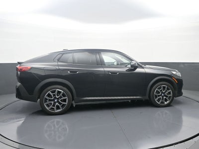 2025 BMW X2 xDrive28i