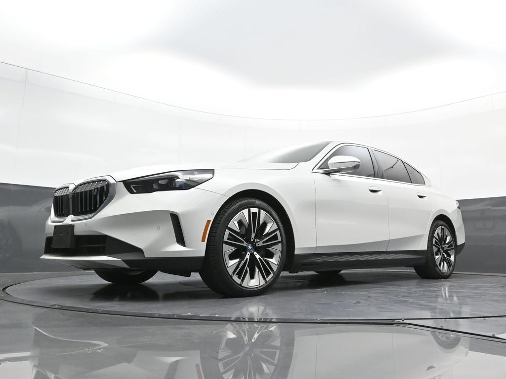 2024 BMW i5 eDrive40