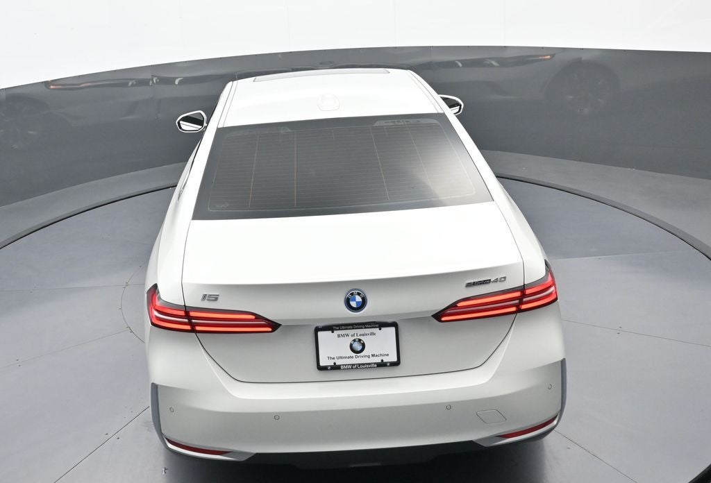 2024 BMW i5 eDrive40