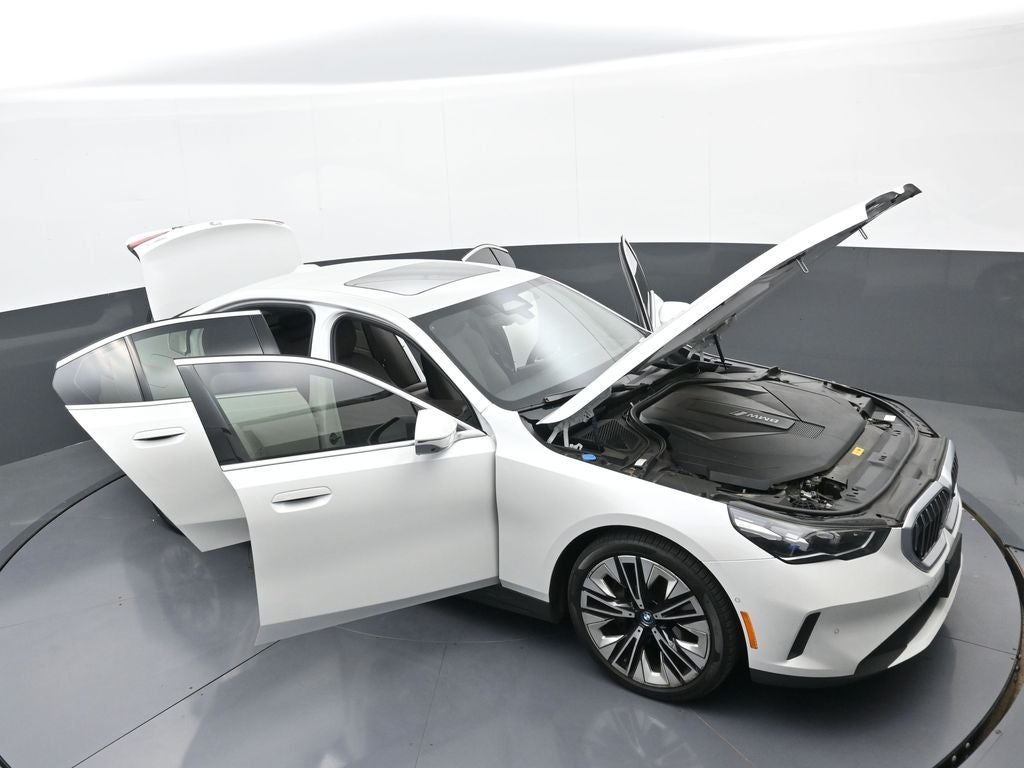 2024 BMW i5 eDrive40