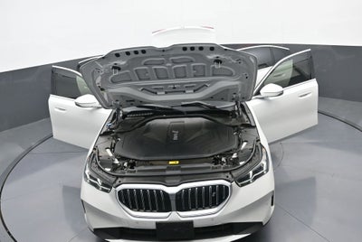 2024 BMW i5 eDrive40