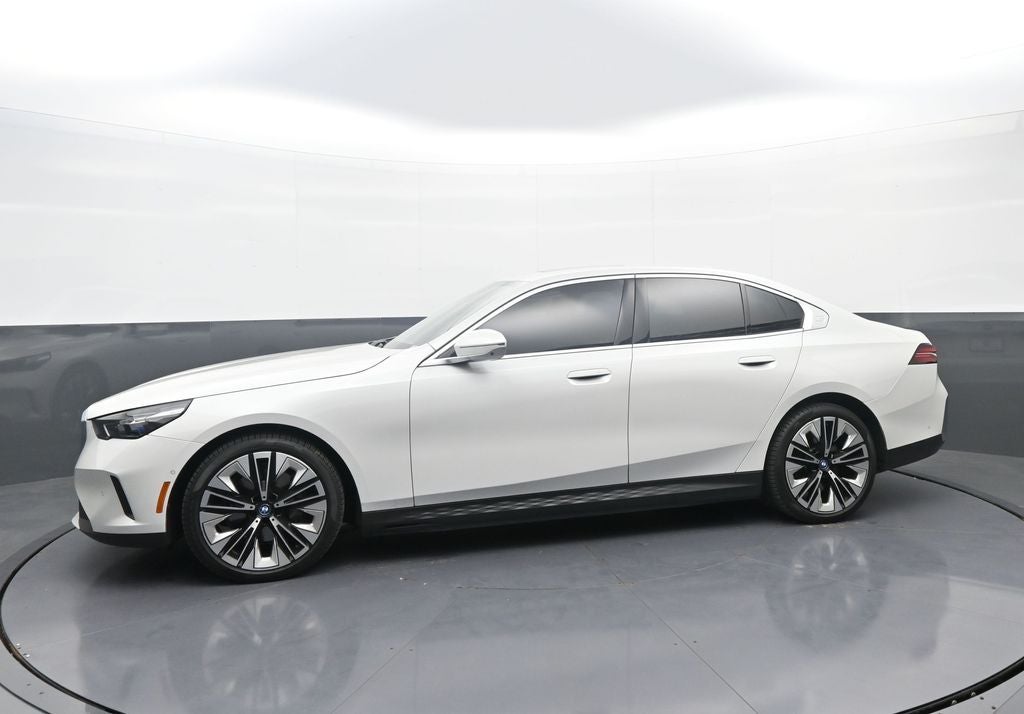 2024 BMW i5 eDrive40