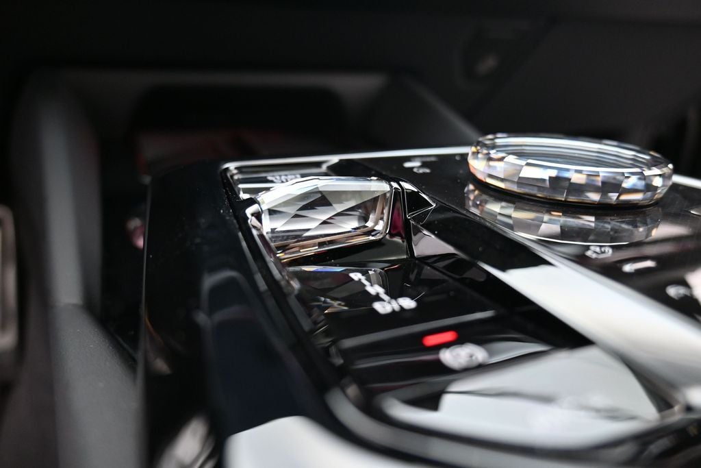 2024 BMW i5 M60