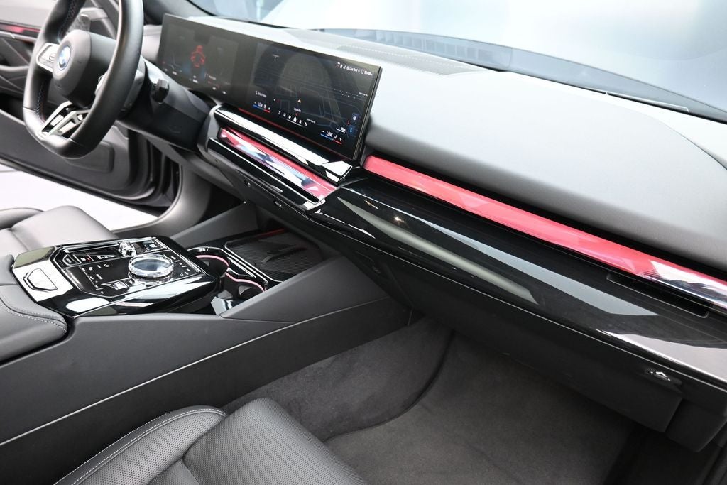2024 BMW i5 M60