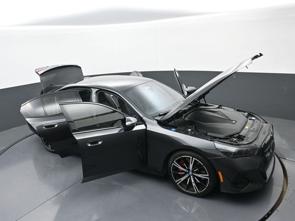 2024 BMW i5 M60