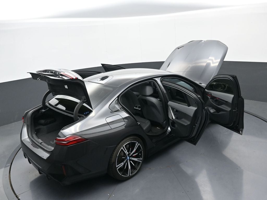 2024 BMW i5 M60