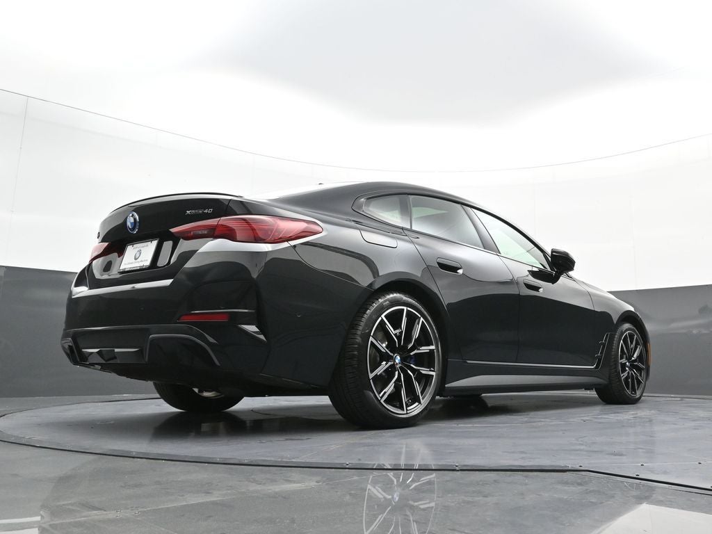 2025 BMW i4 xDrive40