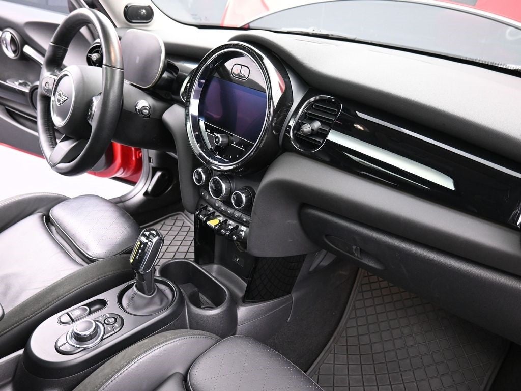 2022 MINI Cooper SE Electric Cooper SE