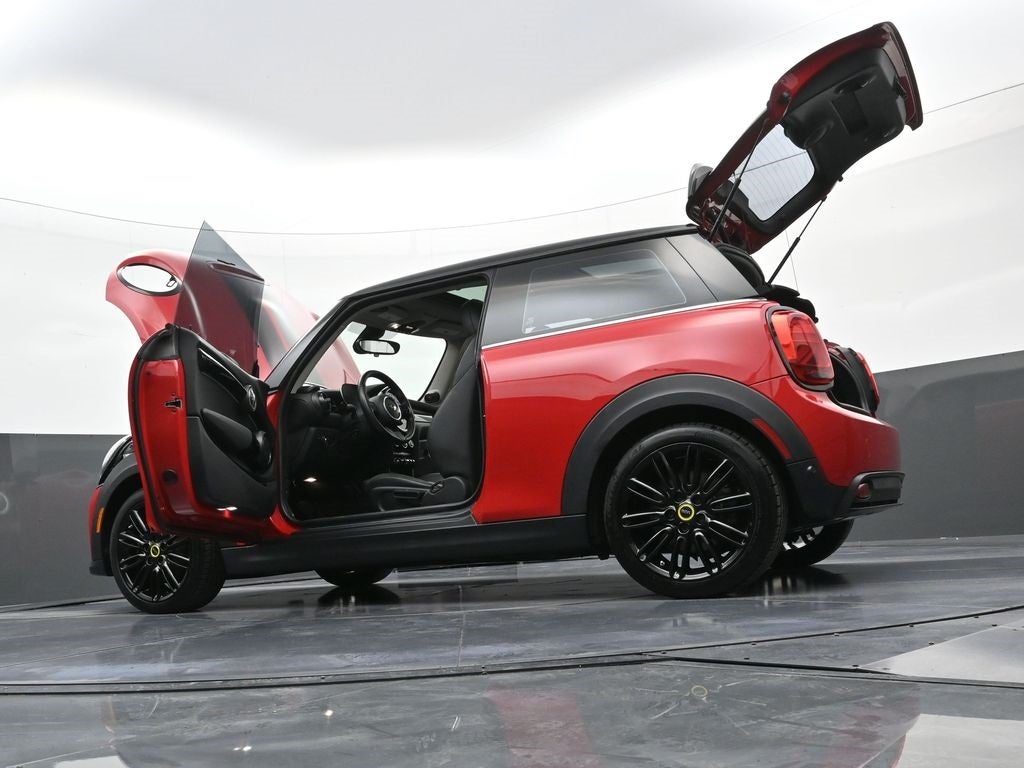 2022 MINI Cooper SE Electric Cooper SE