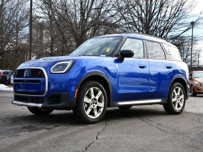 2025 MINI Cooper S Countryman Iconic
