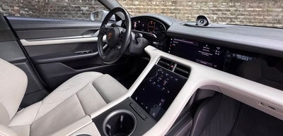 2021 Porsche Taycan Turbo