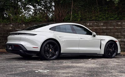 2021 Porsche Taycan Turbo